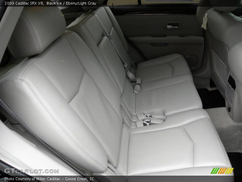  2009 SRX V8 Ebony/Light Gray Interior