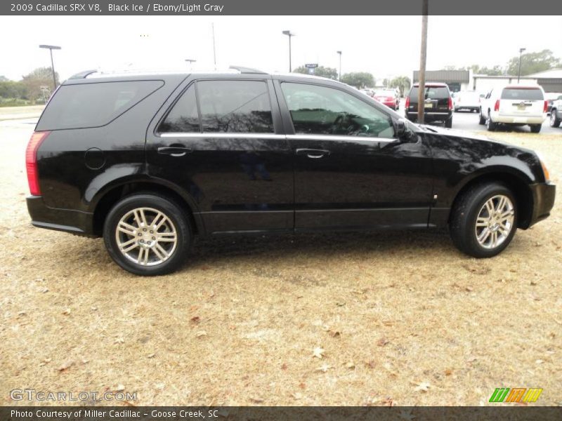 Black Ice / Ebony/Light Gray 2009 Cadillac SRX V8