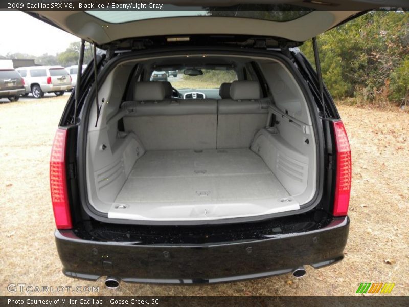  2009 SRX V8 Trunk