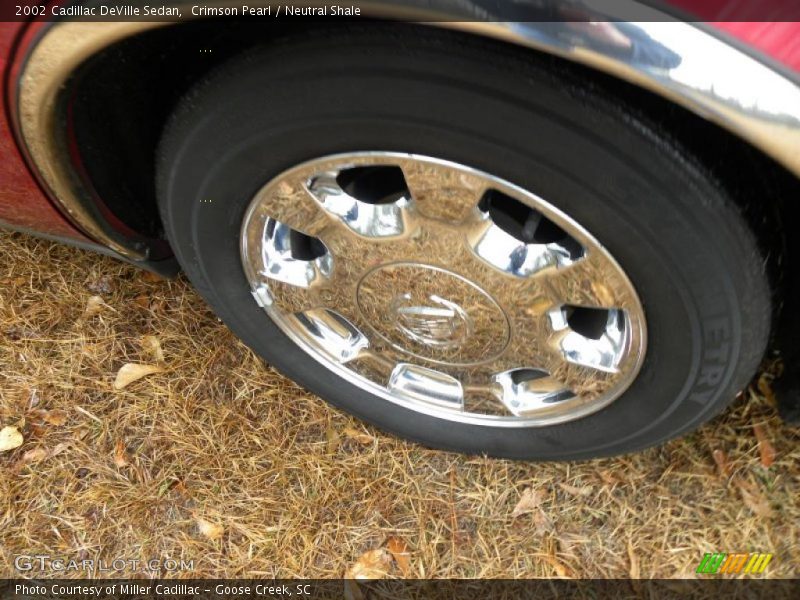 Crimson Pearl / Neutral Shale 2002 Cadillac DeVille Sedan