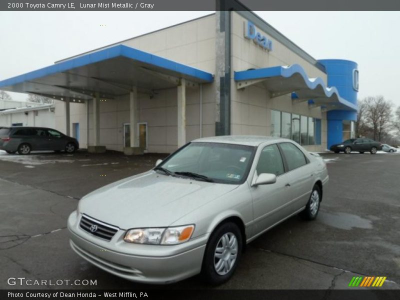 Lunar Mist Metallic / Gray 2000 Toyota Camry LE