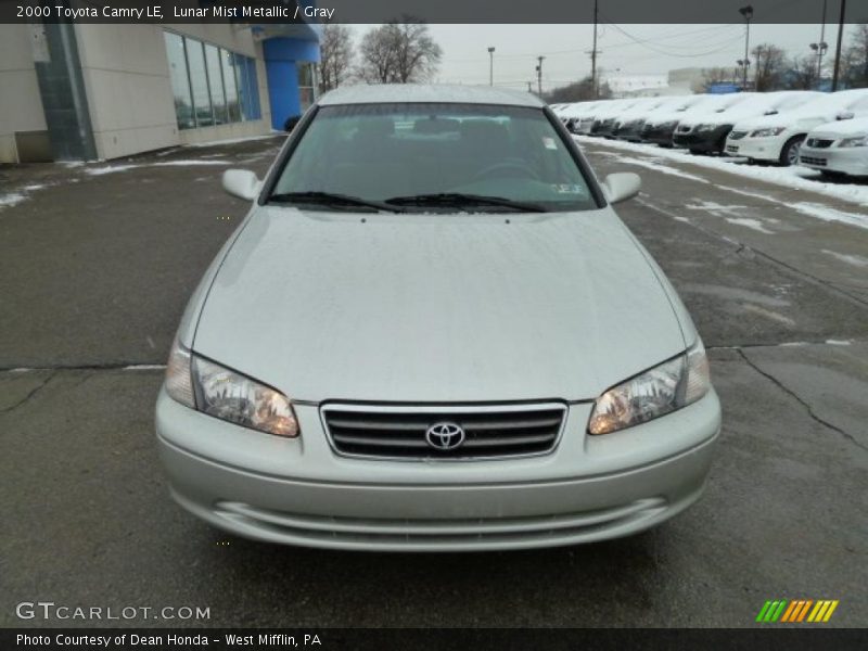 Lunar Mist Metallic / Gray 2000 Toyota Camry LE