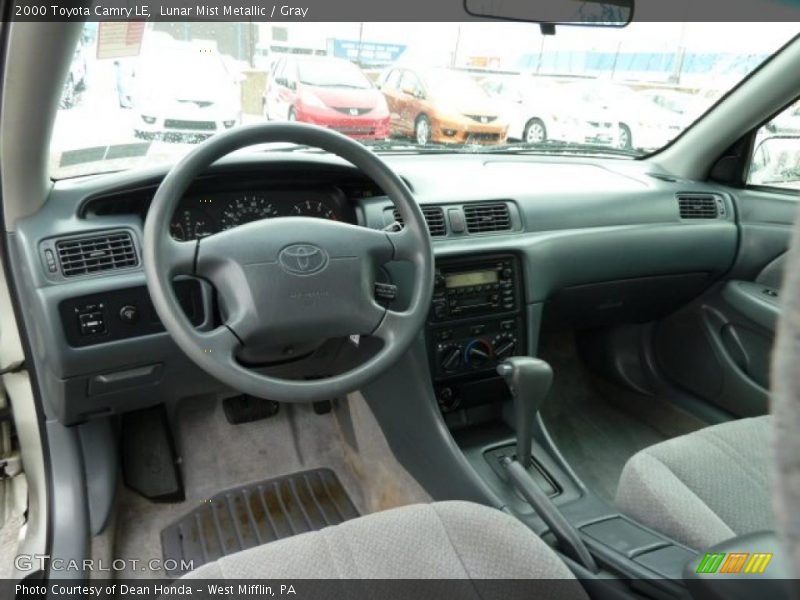 Lunar Mist Metallic / Gray 2000 Toyota Camry LE