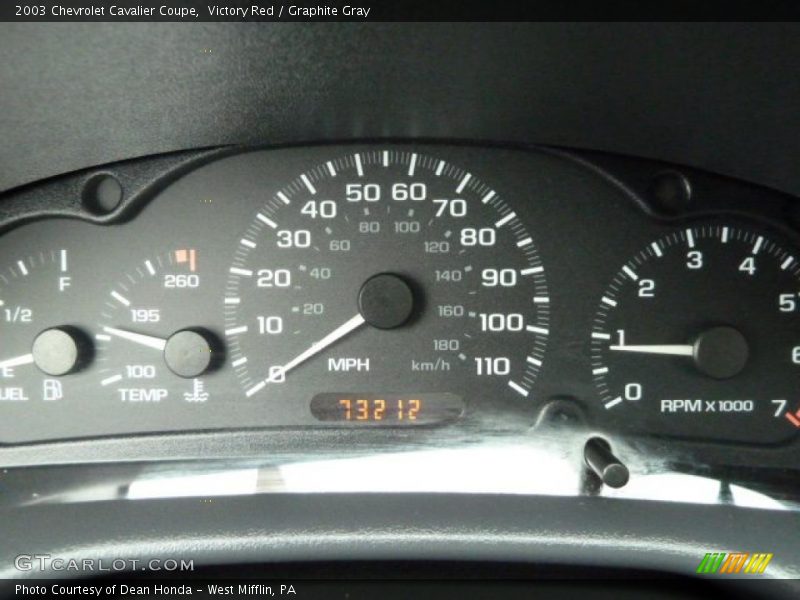Victory Red / Graphite Gray 2003 Chevrolet Cavalier Coupe