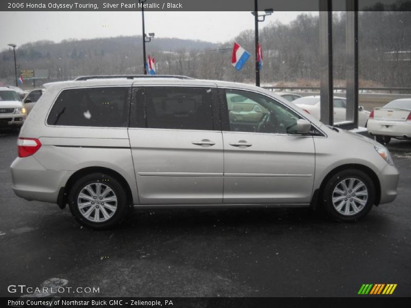 Silver Pearl Metallic / Black 2006 Honda Odyssey Touring