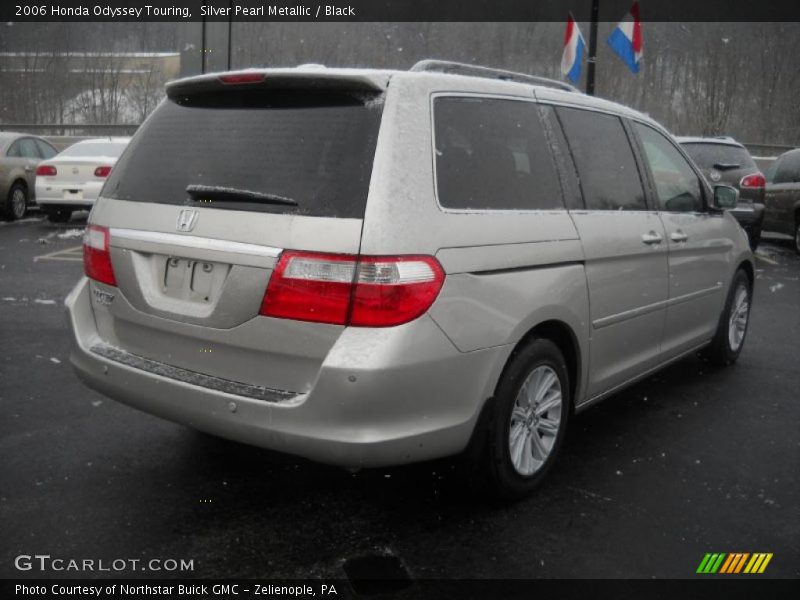 Silver Pearl Metallic / Black 2006 Honda Odyssey Touring