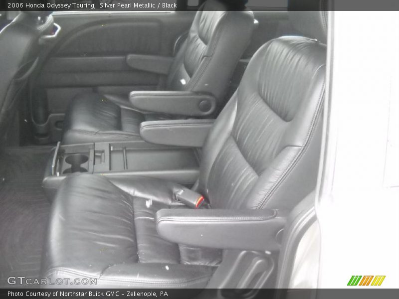 Silver Pearl Metallic / Black 2006 Honda Odyssey Touring