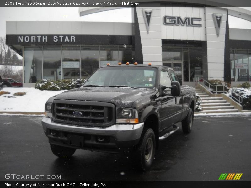 Black / Medium Flint Grey 2003 Ford F250 Super Duty XL SuperCab 4x4