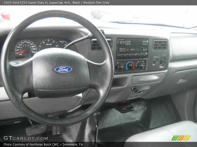 2003 F250 Super Duty XL SuperCab 4x4 Medium Flint Grey Interior