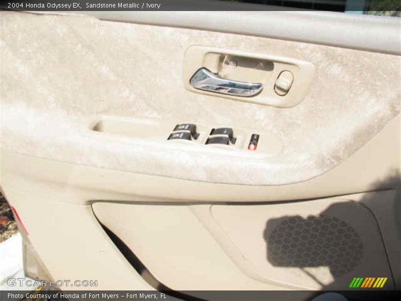 Sandstone Metallic / Ivory 2004 Honda Odyssey EX