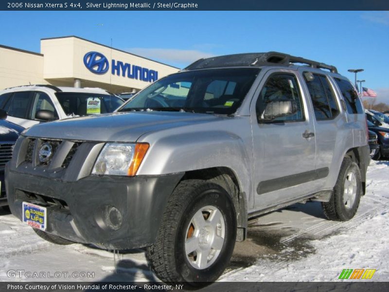 Silver Lightning Metallic / Steel/Graphite 2006 Nissan Xterra S 4x4
