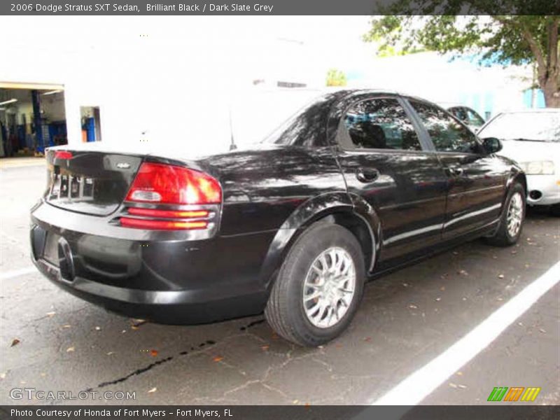 Brilliant Black / Dark Slate Grey 2006 Dodge Stratus SXT Sedan