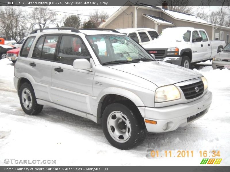 Silky Silver Metallic / Gray 2001 Suzuki Grand Vitara JLX 4x4