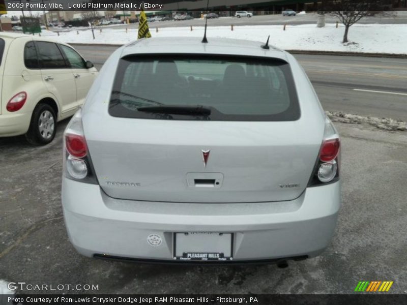 Liquid Platinum Metallic / Ebony 2009 Pontiac Vibe