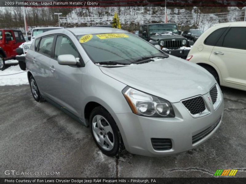 Liquid Platinum Metallic / Ebony 2009 Pontiac Vibe