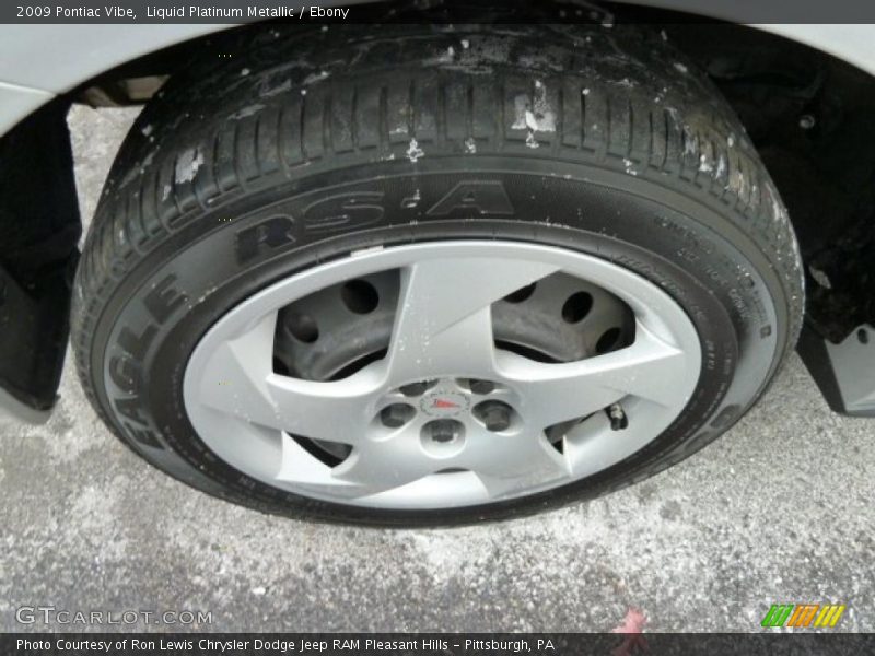 Liquid Platinum Metallic / Ebony 2009 Pontiac Vibe