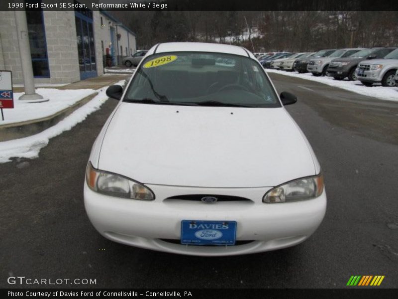 Performance White / Beige 1998 Ford Escort SE Sedan