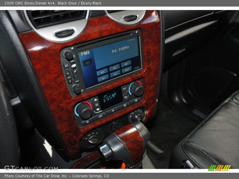 Black Onyx / Ebony Black 2006 GMC Envoy Denali 4x4