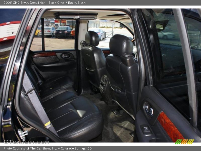 Black Onyx / Ebony Black 2006 GMC Envoy Denali 4x4