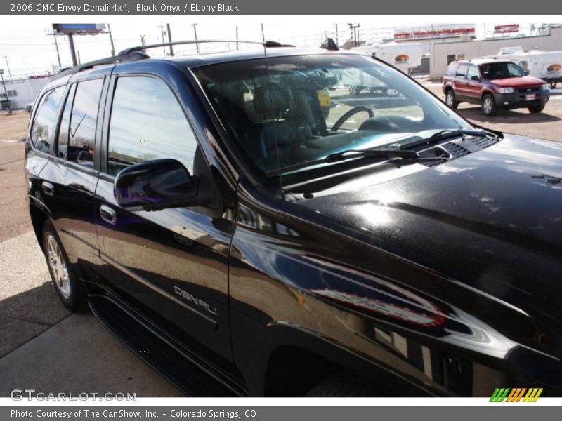Black Onyx / Ebony Black 2006 GMC Envoy Denali 4x4