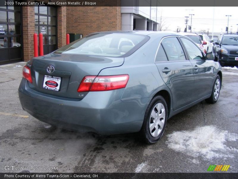 Aloe Green Metallic / Bisque 2009 Toyota Camry LE