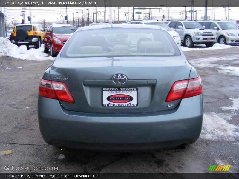 Aloe Green Metallic / Bisque 2009 Toyota Camry LE