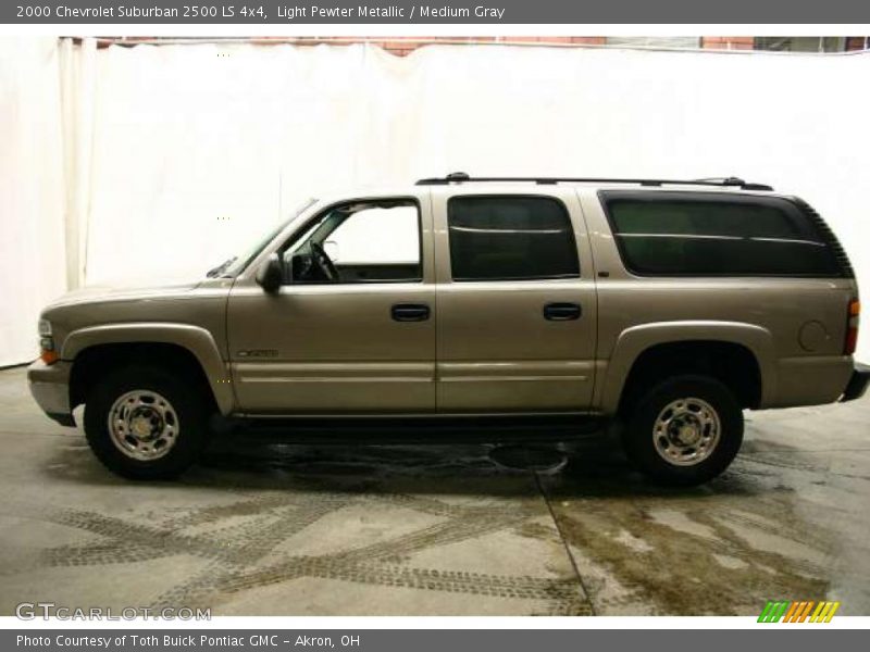 Light Pewter Metallic / Medium Gray 2000 Chevrolet Suburban 2500 LS 4x4