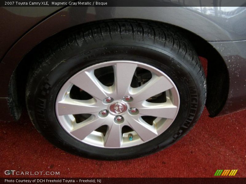 Magnetic Gray Metallic / Bisque 2007 Toyota Camry XLE