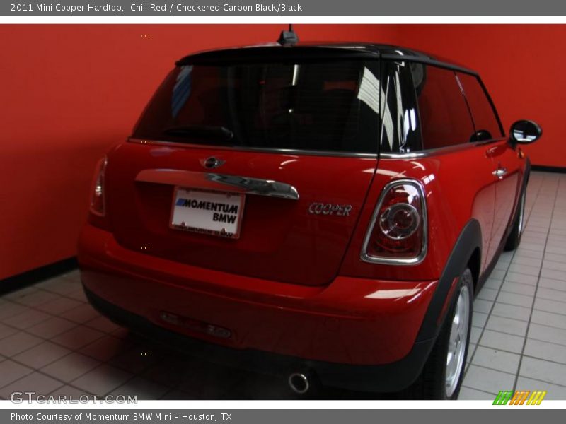 Chili Red / Checkered Carbon Black/Black 2011 Mini Cooper Hardtop