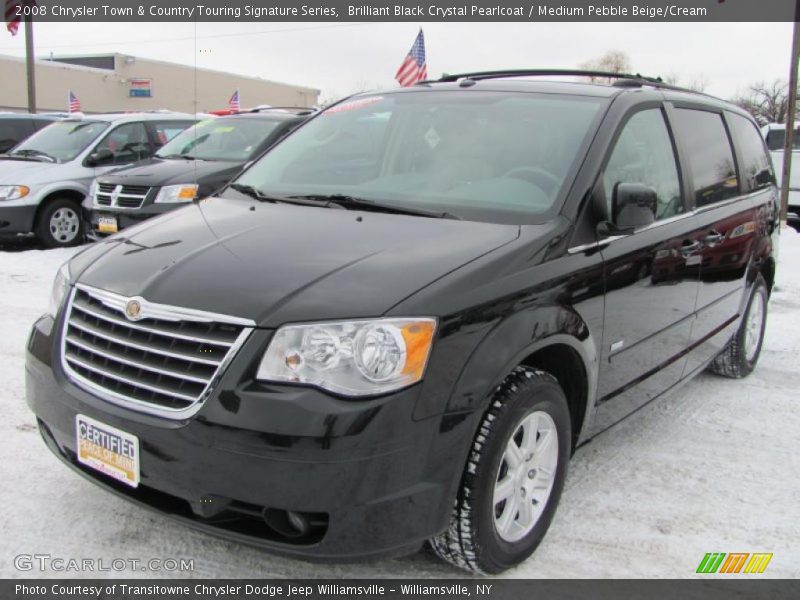 Brilliant Black Crystal Pearlcoat / Medium Pebble Beige/Cream 2008 Chrysler Town & Country Touring Signature Series