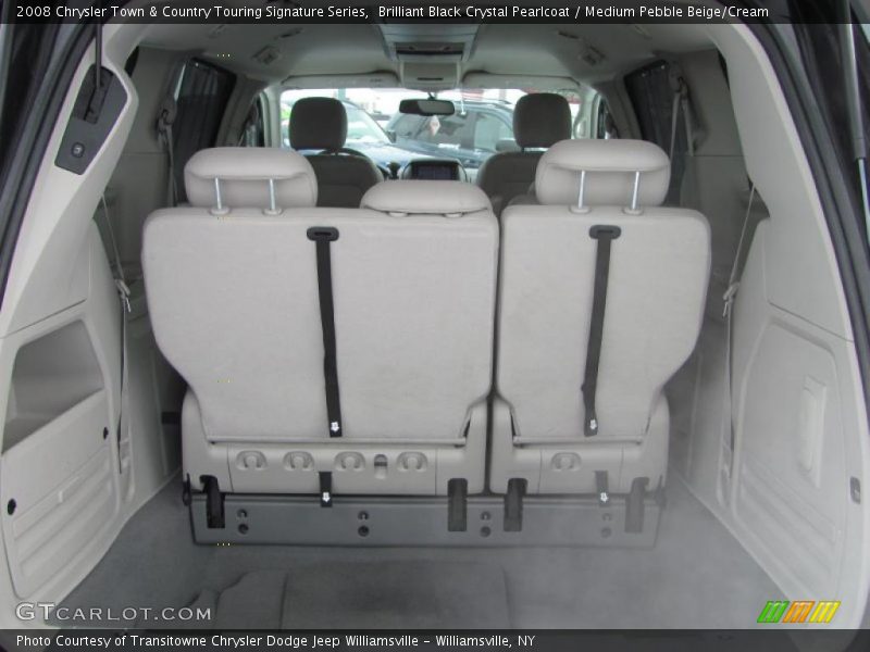 Brilliant Black Crystal Pearlcoat / Medium Pebble Beige/Cream 2008 Chrysler Town & Country Touring Signature Series