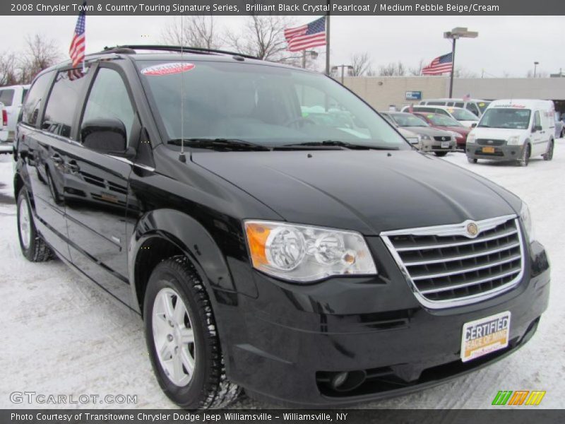 Brilliant Black Crystal Pearlcoat / Medium Pebble Beige/Cream 2008 Chrysler Town & Country Touring Signature Series