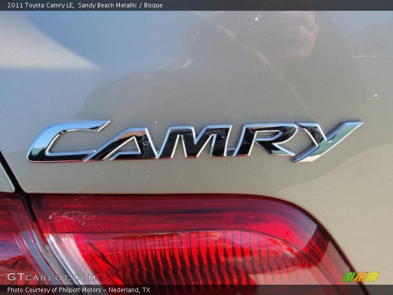 Sandy Beach Metallic / Bisque 2011 Toyota Camry LE