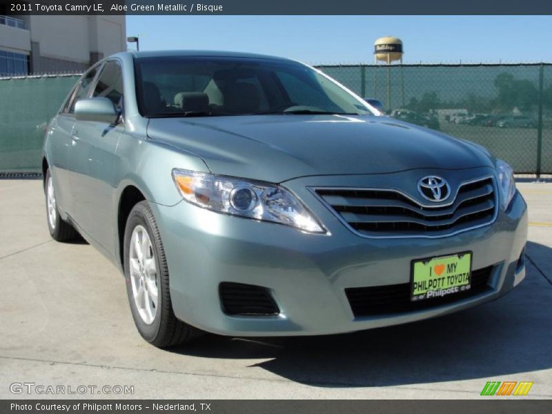 Aloe Green Metallic / Bisque 2011 Toyota Camry LE