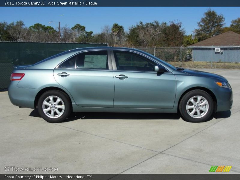 Aloe Green Metallic / Bisque 2011 Toyota Camry LE