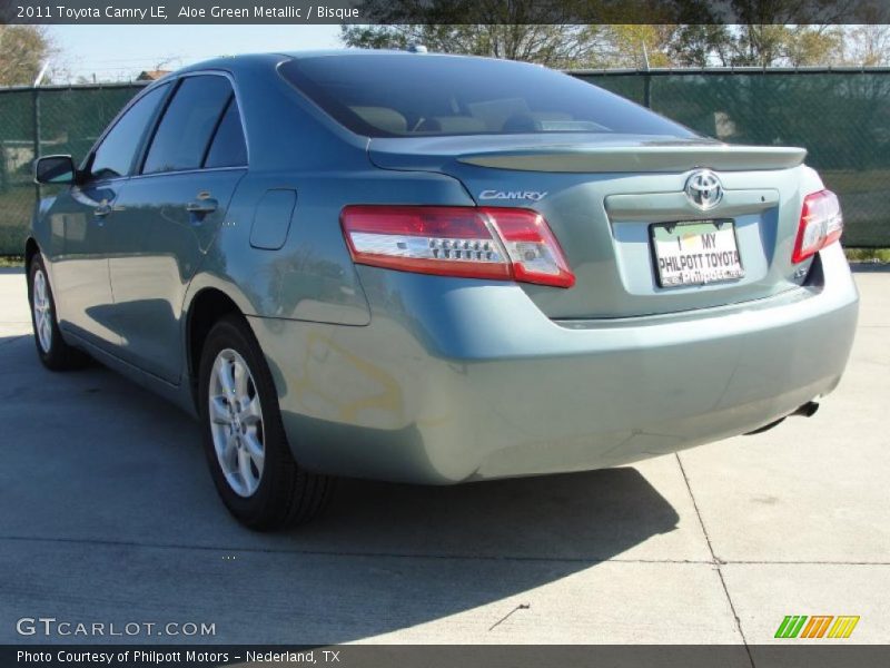 Aloe Green Metallic / Bisque 2011 Toyota Camry LE