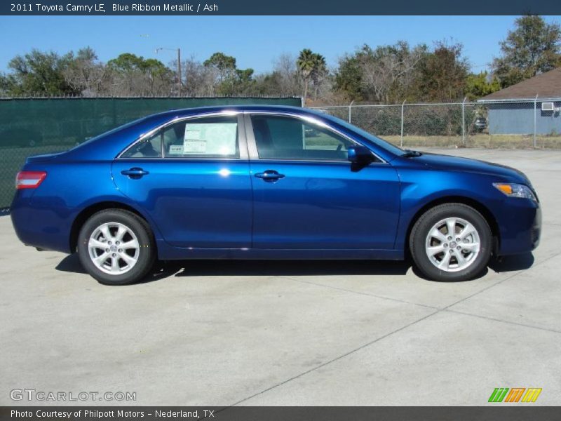 Blue Ribbon Metallic / Ash 2011 Toyota Camry LE