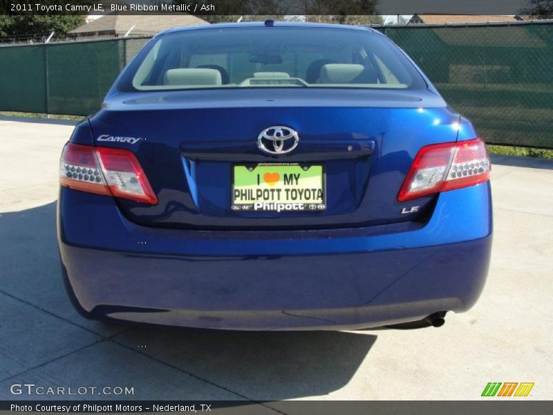 Blue Ribbon Metallic / Ash 2011 Toyota Camry LE