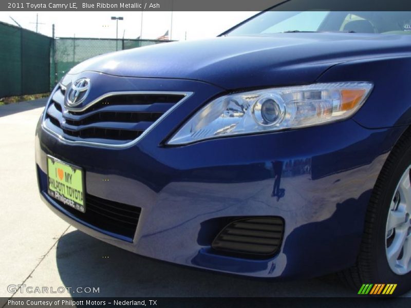 Blue Ribbon Metallic / Ash 2011 Toyota Camry LE