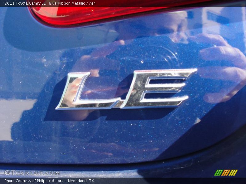 Blue Ribbon Metallic / Ash 2011 Toyota Camry LE
