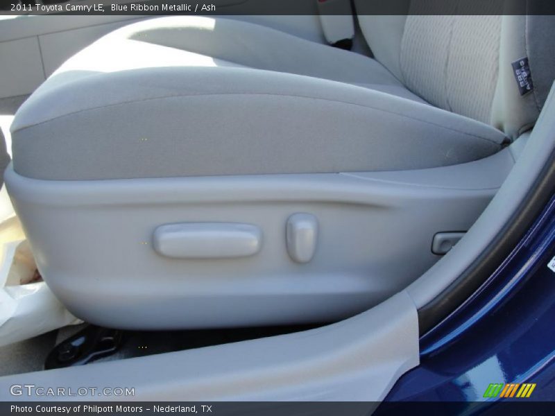Blue Ribbon Metallic / Ash 2011 Toyota Camry LE