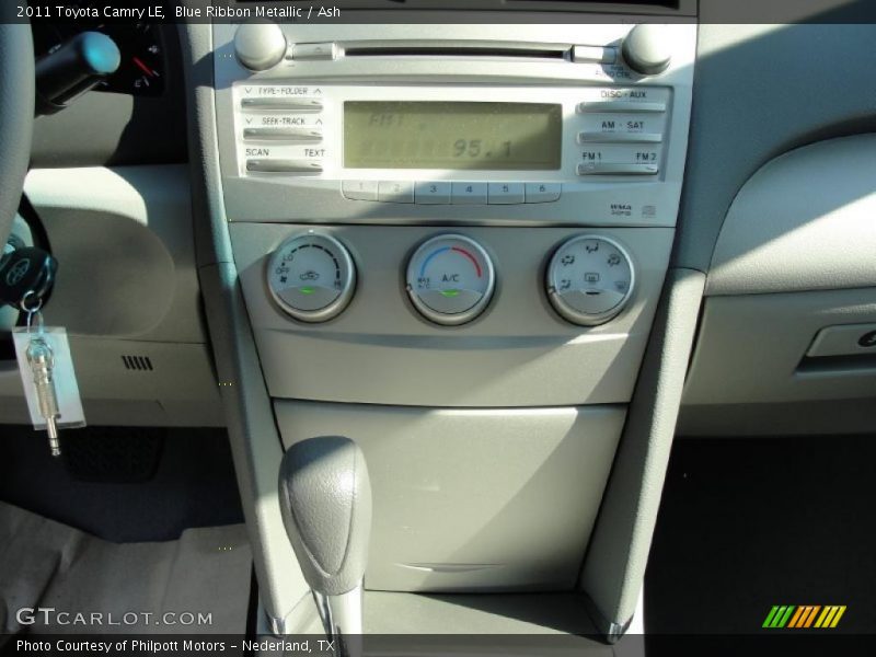 Blue Ribbon Metallic / Ash 2011 Toyota Camry LE
