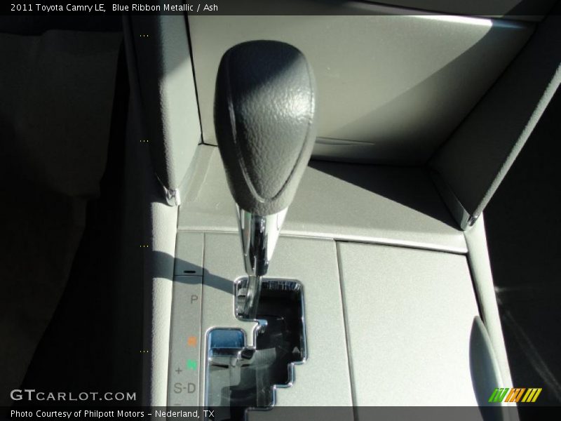 Blue Ribbon Metallic / Ash 2011 Toyota Camry LE