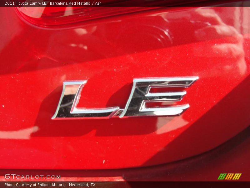 Barcelona Red Metallic / Ash 2011 Toyota Camry LE