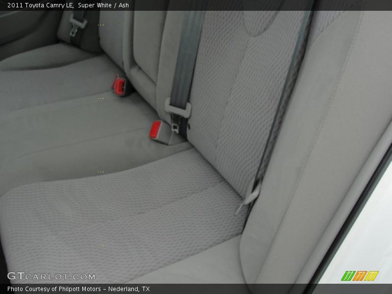 Super White / Ash 2011 Toyota Camry LE