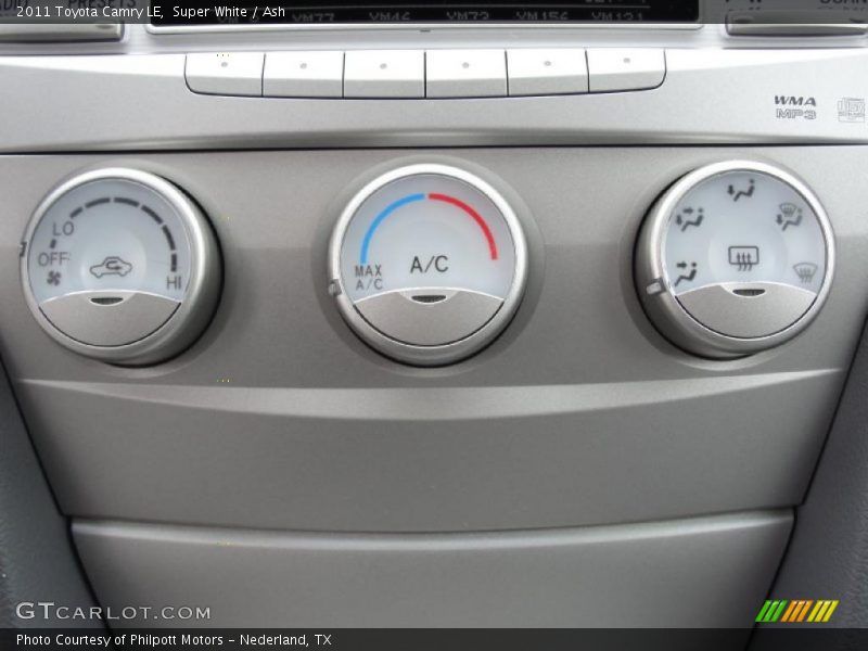 Super White / Ash 2011 Toyota Camry LE