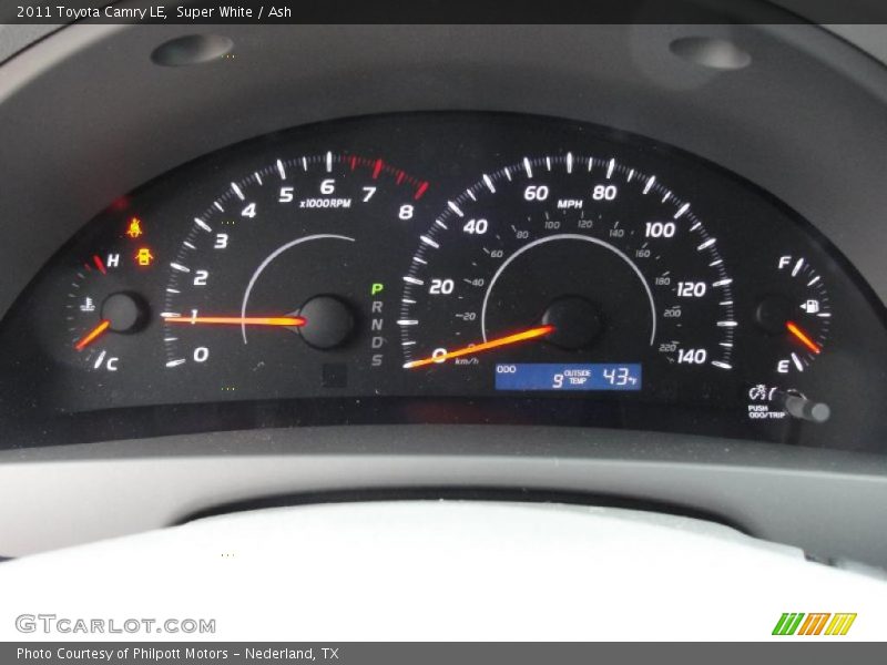 Super White / Ash 2011 Toyota Camry LE