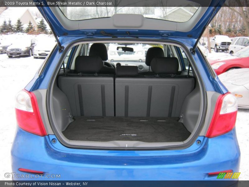 Blue Streak Metallic / Dark Charcoal 2009 Toyota Matrix S