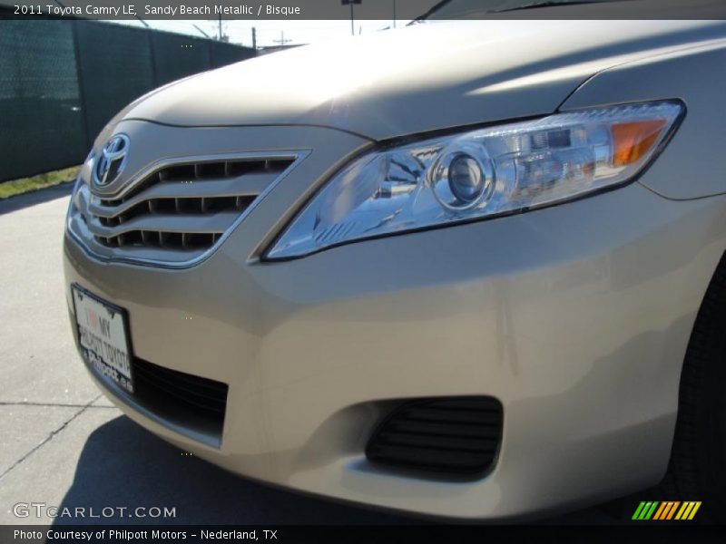 Sandy Beach Metallic / Bisque 2011 Toyota Camry LE