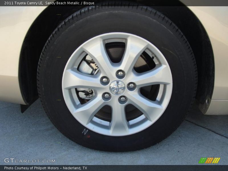 Sandy Beach Metallic / Bisque 2011 Toyota Camry LE
